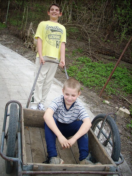 Poslední úpravy Zahrada poznání - duben 2010