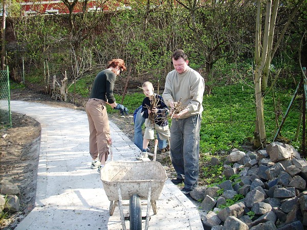 Poslední úpravy Zahrada poznání - duben 2010