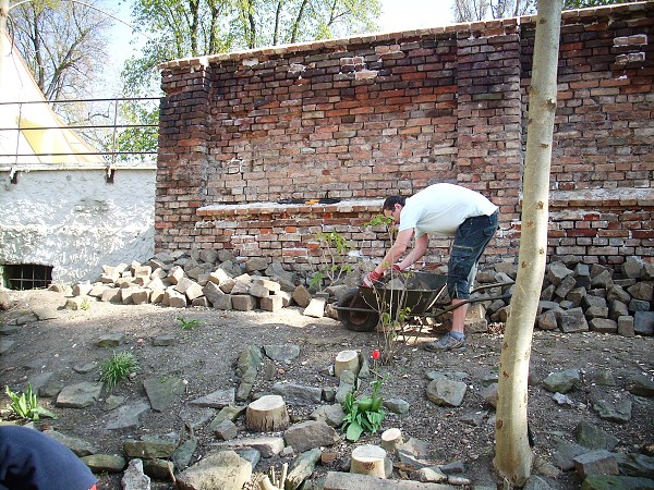 Poslední úpravy Zahrada poznání - duben 2010