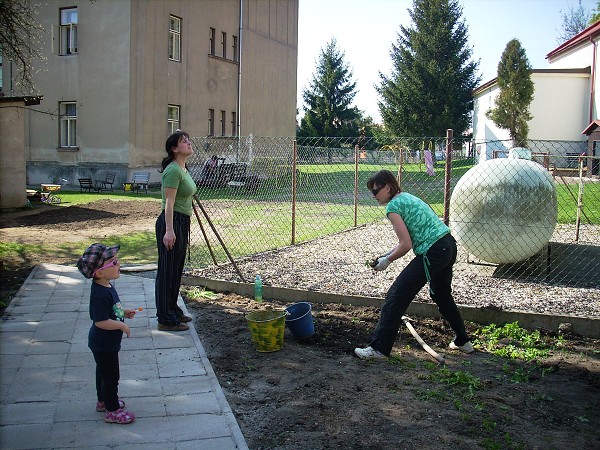 Poslední úpravy Zahrada poznání - duben 2010